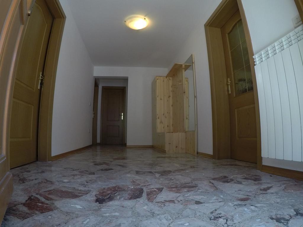 Lesjakova Domacija Бовец Экстерьер фото